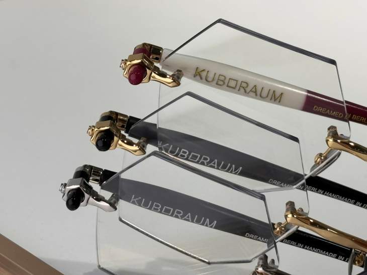 Picture of Kuboraum Sunglasses _SKUfw70683308fw